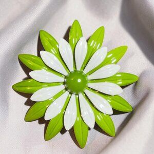 Daisy Flower Brooch Green White Enamel Large Floral Pin 3.5”